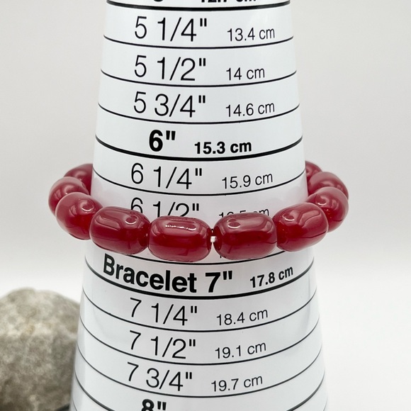 RED JADE BRACELET - Picture 7 of 8